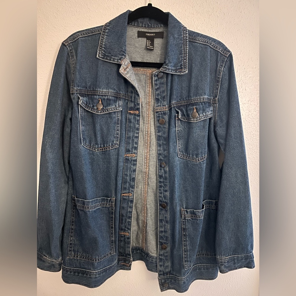 Oversized Denim jacket. 💙
